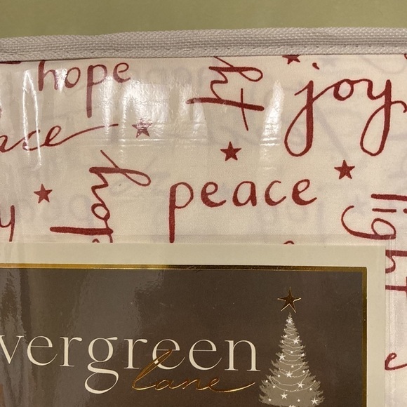 NEW EVERGREEN LANE TWIN CHRISTMAS WORDS SHEETS W/BONUS SHERPA PILLOWCASE - Picture 4 of 7